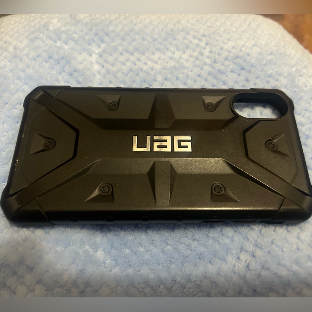 UAG iPhone X case